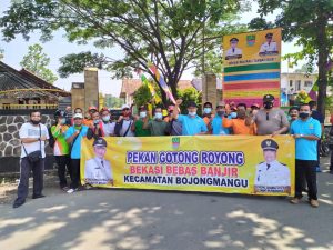 Antisipasi Banjir Dan Longsor, Camat Bojongmangu Ajak Warga Gotong Royong