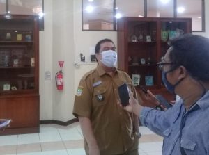 Kades Kalijaya Bantah Keluarkan Izin Domisili Untuk Bank Sampah