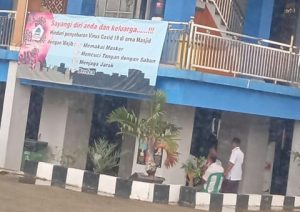 Geram Kritik Soal Spanduk Himbauan Covid-19 Yang Terpasang Di Masjid PDAM Tirta Bhagasasi