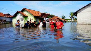 Peduli Banjir, Zaki Group Salurkan Bantuan