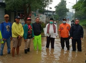 Camat Dan Warga Sepakat Normalisasi Saluran Air Secara Swadaya