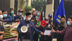 Sambil Salurkan Bantuan, Karang Taruna Serukan Tiga Tuntutan Untuk DK-PBB