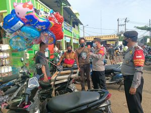 Antisipasi Mobilitas Massa Unras Ke Jakarta, Polsek Cibarusah Lakukan Penyekatan