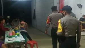 Tegakkan Peraturan Di Masa PPKM Darurat, Polsek Dan Koramil 09 Cibarusah Gencar Lakukan Operasi Yustisi Dan Jam Malam