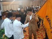 Ridwan Kamil Lantik Kepengurusan Baru Karang Taruna Jabar