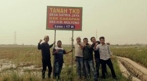Tolak Ruislagh, Warga Satriajaya Pasang Plang Dilahan TKD